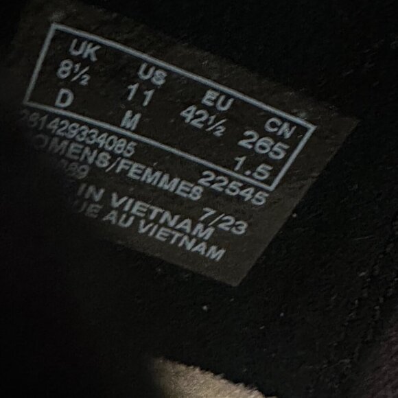 CLARKS WOMENS BLACK SLIP ON FLAT SHOES SIZE 11 - Picture 10 of 11